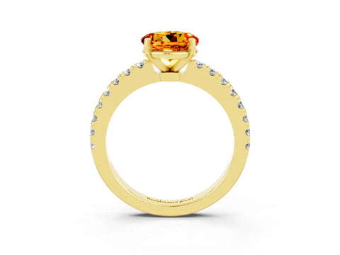 Yellow gold Round Cut Solitaire Diamond with Pavé Band and Four-Prong Setting_3