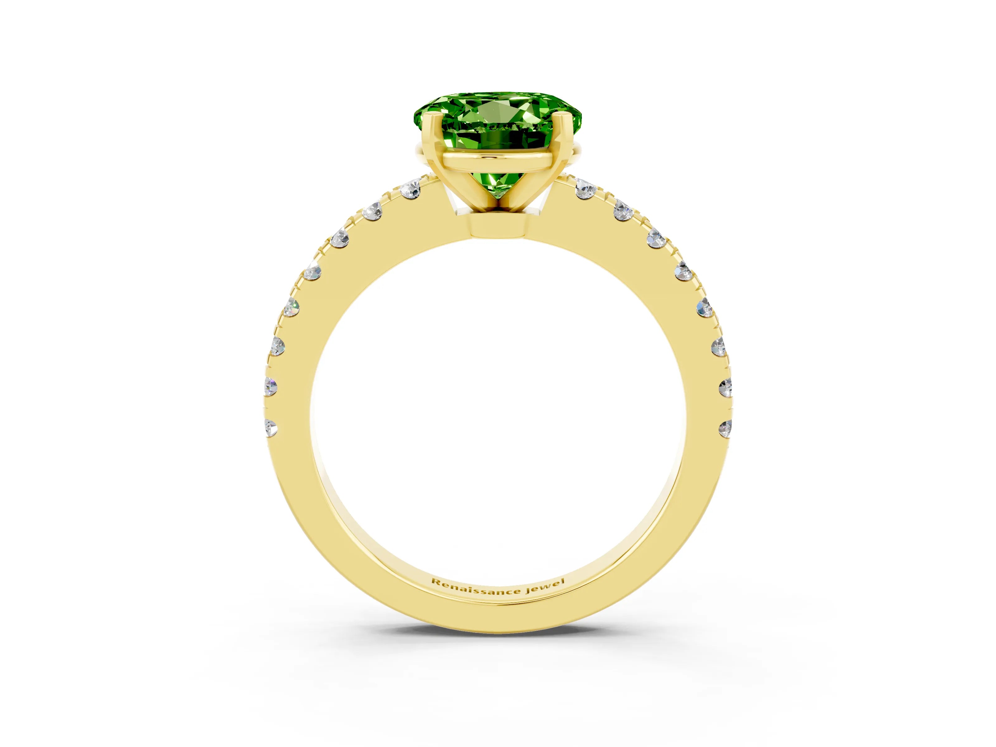 Yellow gold Round Cut Solitaire Diamond with Pavé Band and Four-Prong Setting_3