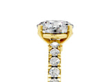 Yellow gold Round Cut Solitaire Diamond with Pavé Band and Four-Prong Setting_5