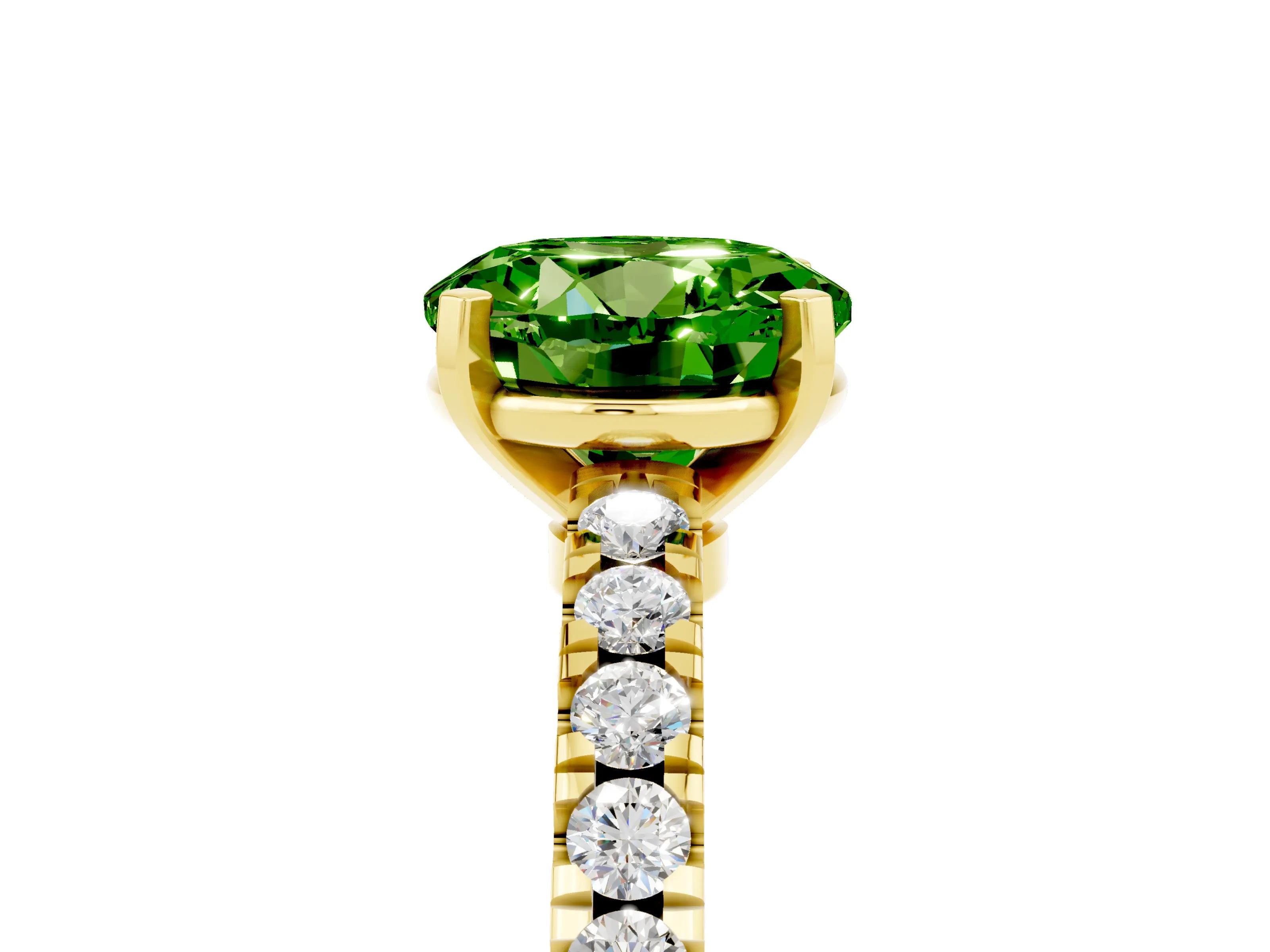 Yellow gold Round Cut Solitaire Diamond with Pavé Band and Four-Prong Setting_5