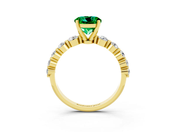 Yellow gold Round Cut Solitaire Emerald Ring with Pave Band and Four-Prong Setting