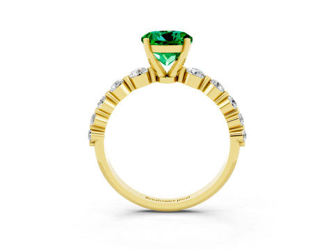 Yellow gold Round Cut Solitaire Emerald Ring with Pave Band and Four-Prong Setting_3