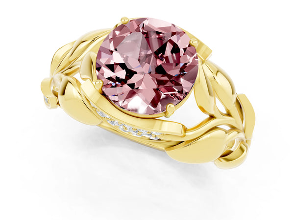 Yellow gold Round Cut Solitaire Leaf-Inspired Engagement Ring with Prong Setting