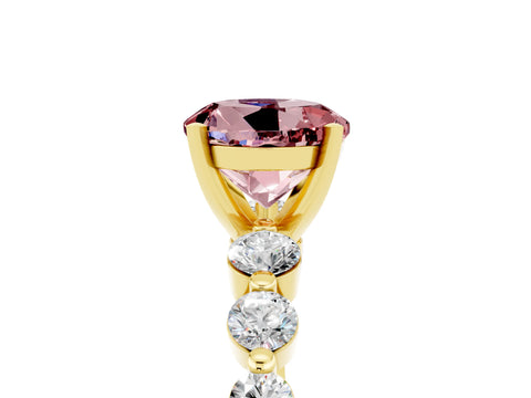 Yellow gold Round Cut Solitaire Morganite Ring with Pave Band and Four-Prong Setting_5
