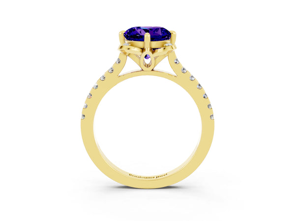 Yellow gold Round Cut Tanzanite Ring with Pavé Band and Floral Prong Setting