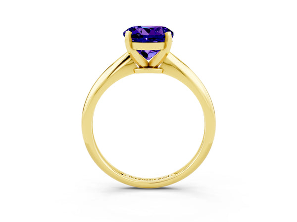 Yellow gold Round Cut Tanzanite Solitaire Engagement Ring with Classic Band and Four-Prong Setting