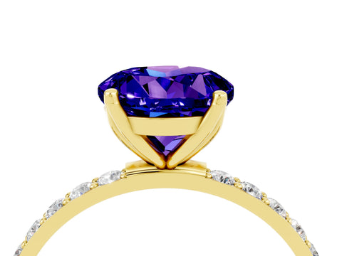 Yellow gold Round Cut Tanzanite Solitaire Engagement Ring with Pavé Band and Prong Setting_4