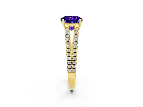 Yellow gold Round Cut Tanzanite Solitaire Engagement Ring with Split Shank Pavé Band_2