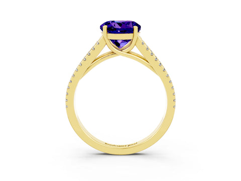 Yellow gold Round Cut Tanzanite Solitaire Engagement Ring with Split Shank Pavé Band_3