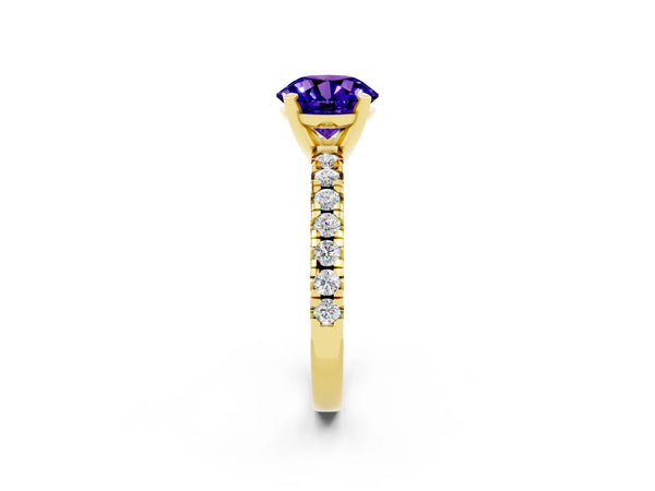 Yellow gold Round Cut Tanzanite Solitaire Pavé Engagement Ring with Round Band and Prong Setting