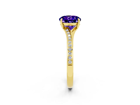 Yellow gold Round Cut Tanzanite Solitaire Ring with Pavé Band and Prong Setting_2