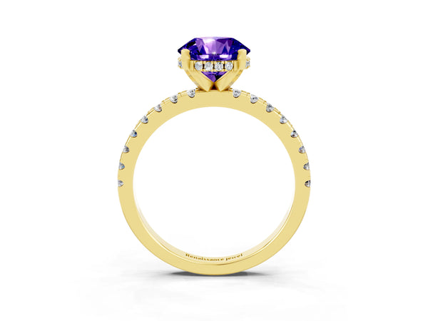 Yellow gold Round Cut Tanzanite Solitaire Ring with Round Pavé Band and Four-Prong Setting
