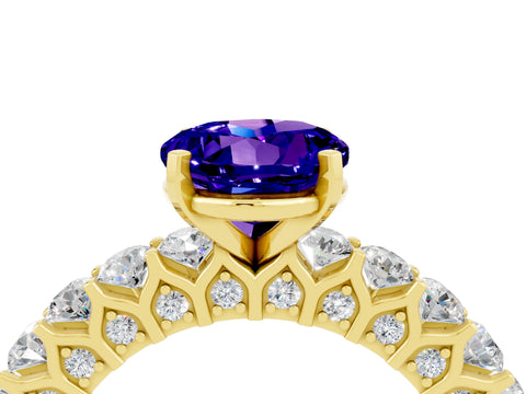 Yellow gold Round Cut Tanzanite Solitaire Ring with Shared Prong Pavé Band and Four-Prong Setting_4