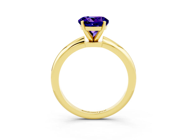 Yellow gold Round Cut Tanzanite Solitaire Ring with Six-Prong Setting and Classic Band