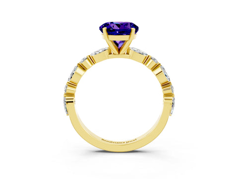 Yellow gold Round Cut Tanzanite Solitaire with Side Stones on a Pavé Band and Four-Prong Setting_3