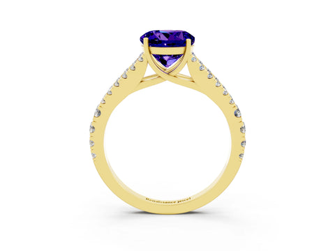 Yellow gold Round Cut Tanzanite Split Shank Pavé Engagement Ring with Four-Prong Setting_15