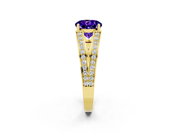 Yellow gold Round Cut Tanzanite Split Shank Ring with Pavé Band and Four-Prong Setting