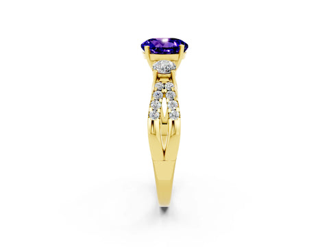 Yellow gold Round Cut Tanzanite Three-Stone Ring with Pavé Split Shank and Four-Prong Setting_2