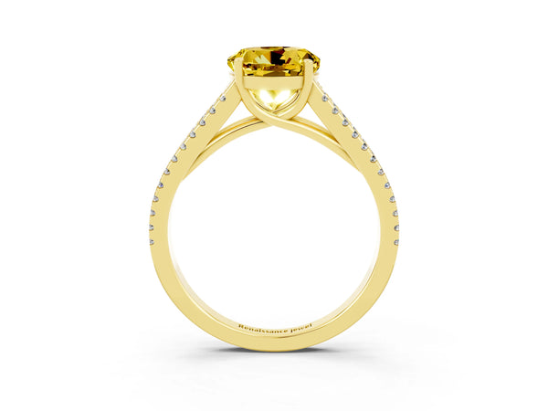 Yellow gold Round Cut Yellow Sapphire Solitaire Engagement Ring with Split Shank Pavé Band