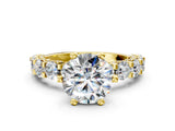 Yellow gold Round Diamond Mens Ring with Graduated Side Stones