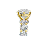 Yellow gold Round Diamond Side Stone Engagement Ring with Six-Prong Setting_11