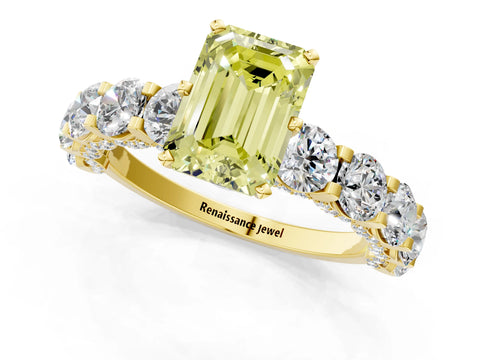 Yellow gold Round Diamond Side Stone Engagement Ring with Six-Prong Setting_1