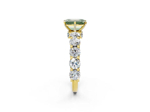 Yellow gold Round Diamond Side Stone Engagement Ring with Six-Prong Setting_2