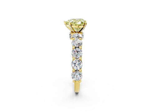 Yellow gold Round Diamond Side Stone Engagement Ring with Six-Prong Setting_2