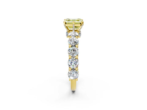 Yellow gold Round Diamond Side Stone Engagement Ring with Six-Prong Setting_2