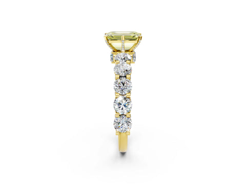 Yellow gold Round Diamond Side Stone Engagement Ring with Six-Prong Setting_2