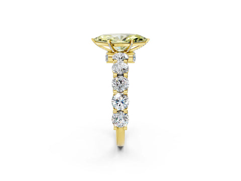 Yellow gold Round Diamond Side Stone Engagement Ring with Six-Prong Setting_2