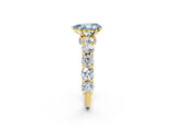 Yellow gold Round Diamond Side Stone Engagement Ring with Six-Prong Setting_2