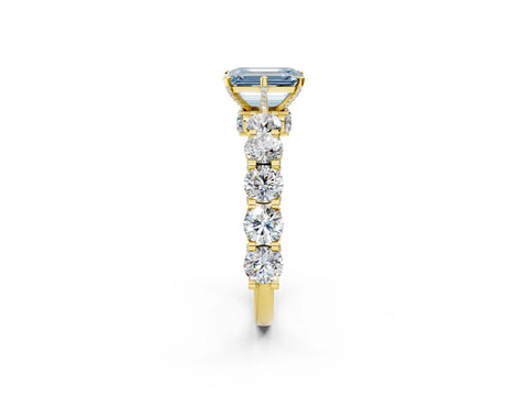 Yellow gold Round Diamond Side Stone Engagement Ring with Six-Prong Setting_2