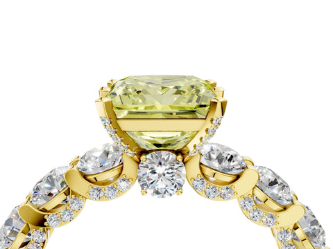 Yellow gold Round Diamond Side Stone Engagement Ring with Six-Prong Setting_4