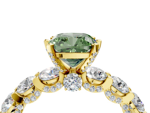 Yellow gold Round Diamond Side Stone Engagement Ring with Six-Prong Setting_4