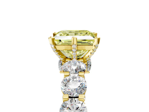 Yellow gold Round Diamond Side Stone Engagement Ring with Six-Prong Setting_5