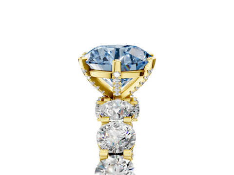 Yellow gold Round Diamond Side Stone Engagement Ring with Six-Prong Setting_5