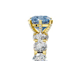 Yellow gold Round Diamond Side Stone Engagement Ring with Six-Prong Setting_5