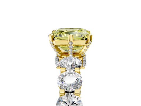 Yellow gold Round Diamond Side Stone Engagement Ring with Six-Prong Setting_5