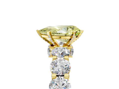 Yellow gold Round Diamond Side Stone Engagement Ring with Six-Prong Setting_5