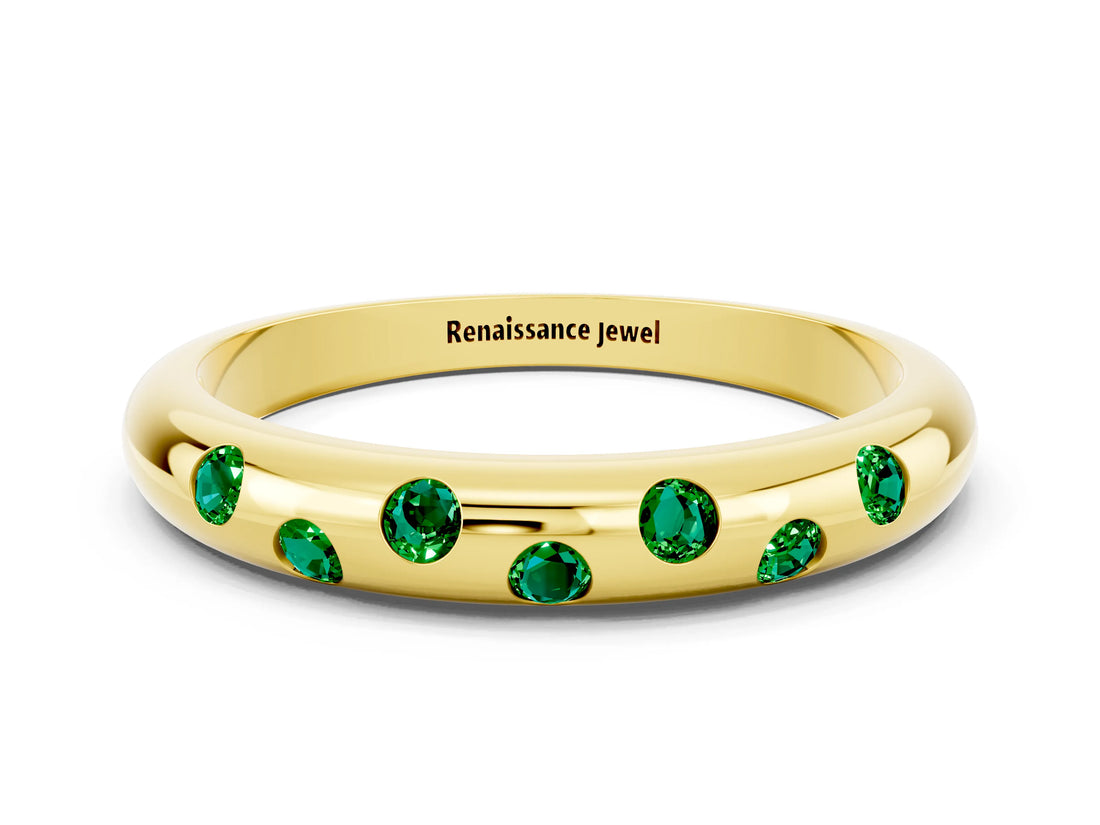 Yellow gold Round Emerald Flush-Set Comfort Fit Band_6