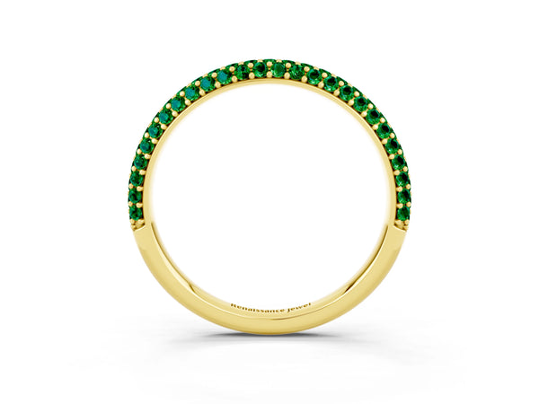 Yellow gold Round Emerald Pavé Eternity Band with Shared Prong Setting