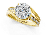 Yellow gold Round Solitaire Diamond Ring with Split Shank and Prong Setting_67