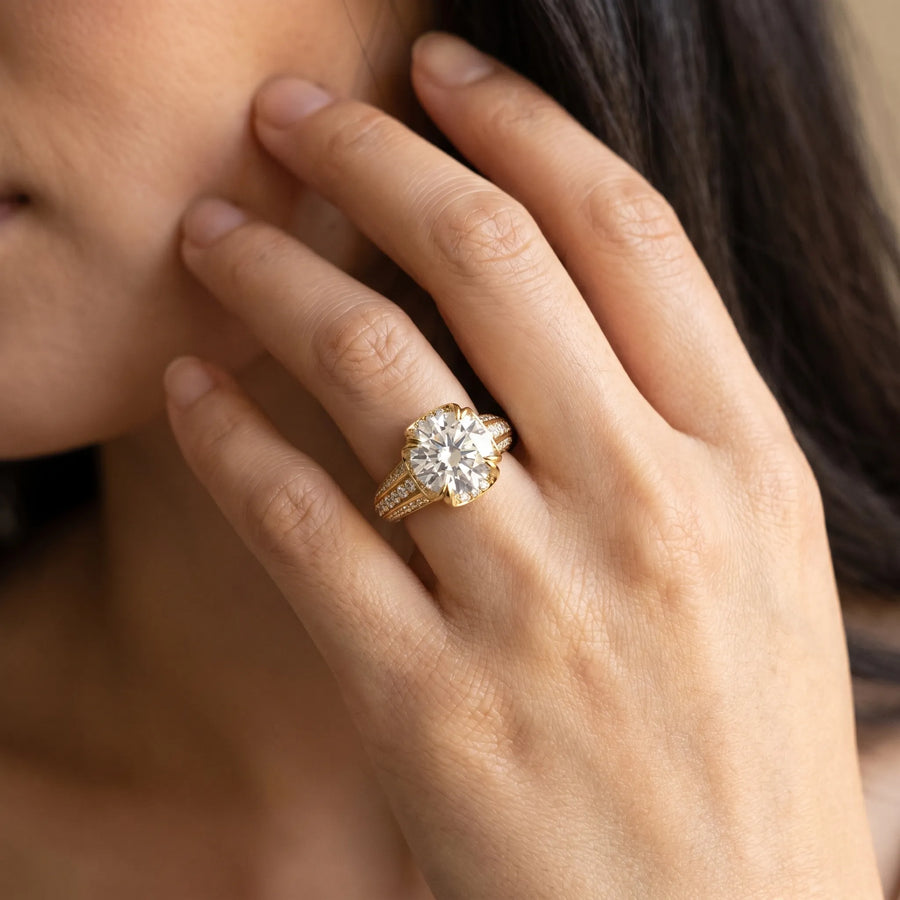 Yellow gold Round Solitaire Pave Split Shank Ring with Four-Prong Setting