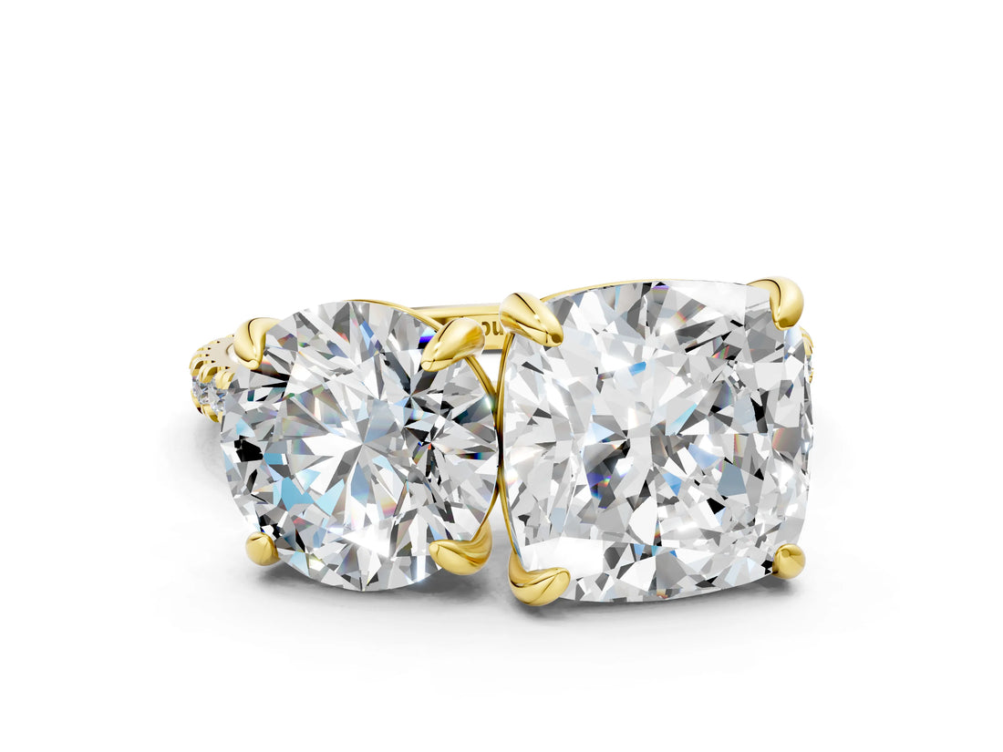 Yellow gold Round and Cushion Toi Moi Ring with Prong Setting and Pave Band