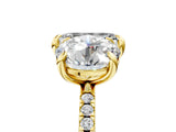 Yellow gold Round and Emerald Toi Moi Ring with Prong Setting and Pave Band 5