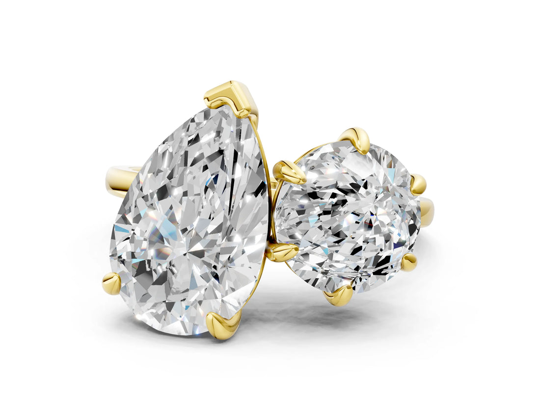 Yellow gold Round and Pear Toi Moi Ring with Prong Setting and Plain Band