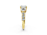 Yellow gold Three-Stone Asscher Cut Diamond Pavé Band with Prong Setting_5