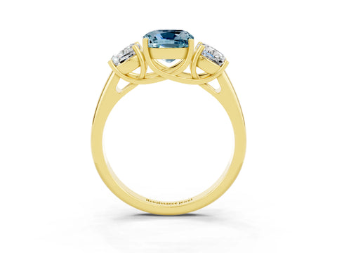 Yellow gold Three-Stone Cushion Cut Aquamarine Engagement Ring with Prong Setting_3