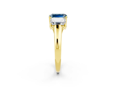 Yellow gold Three-Stone Emerald Cut Aquamarine Engagement Ring with Prong Setting_2